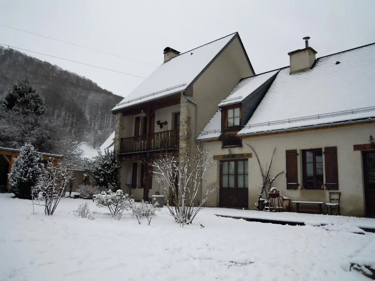 Bed and Breakfast La Grande Ourse Campan 0*,