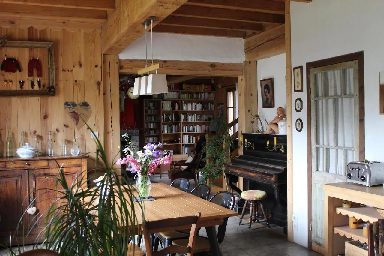 La Grande Ourse Bed & Breakfast Campan