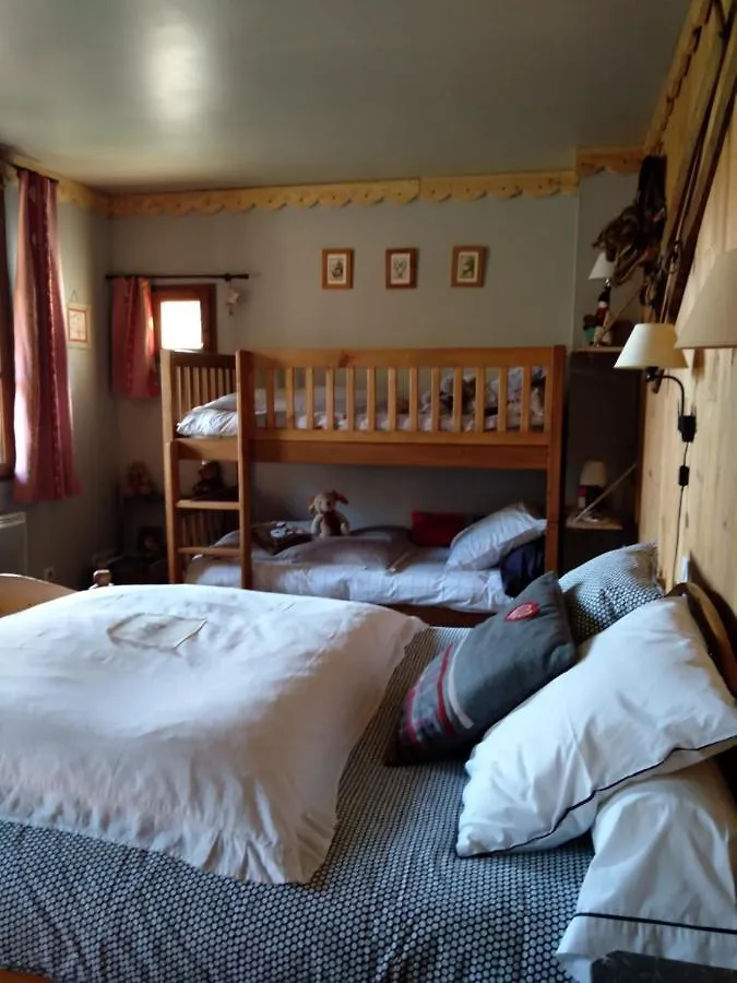 La Grande Ourse Bed & Breakfast Campan