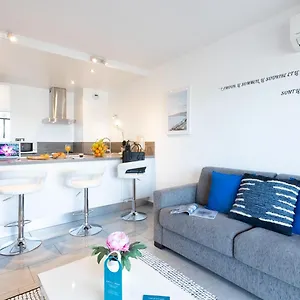 https://beach-mediterranee-residence.fr-provencehotel.com